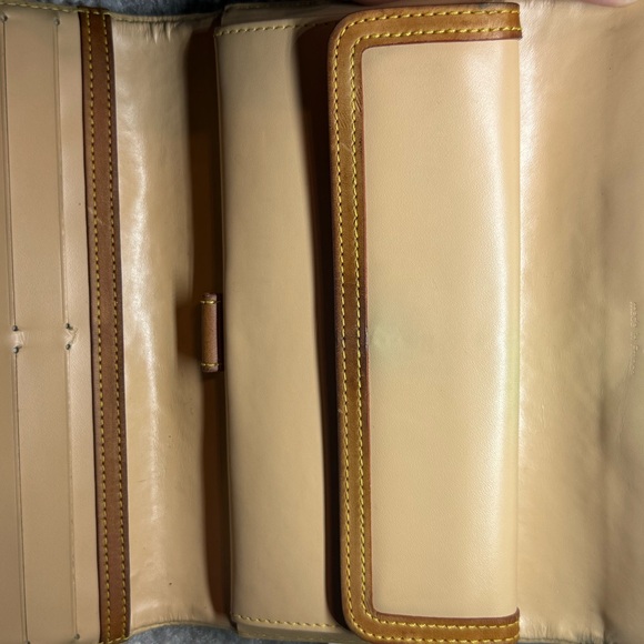 Authentic LV Murakami wallet w/ COA - Picture 10 of 14